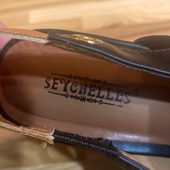 SEYCHELLES “Maple” Black Wedge Sandals - Picture 6 of 7